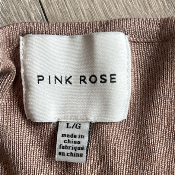 Elegant Taupe Women's Crop Top - Picture 2 of 5